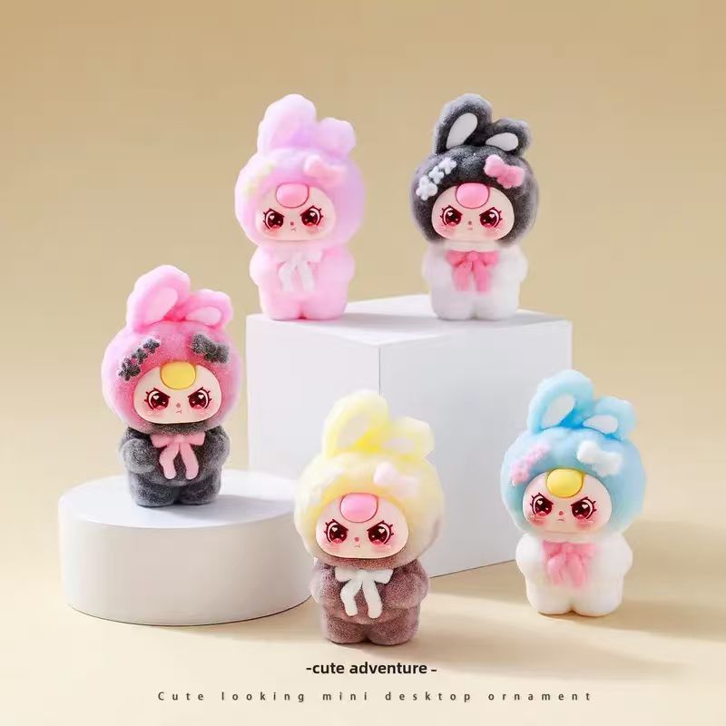 Hot Genuine Mini Figures Deskt - Car Accessories Girly ulasan dan harga